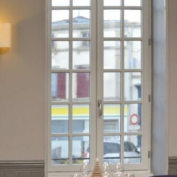 fenetre-bois-sur-mesure-primabelle-380x600